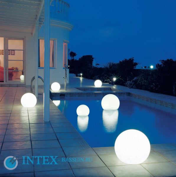 Светодиодная лампа "Плавающий шар" INTEX, артикул 68695