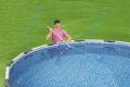Щётка Bestway Flowclear AquaBroom Deluxe 63.5 см для чистки бассейна, артикул 58658